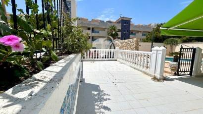 Segunda mano - Villa -
Orihuela Costa - La Zenia