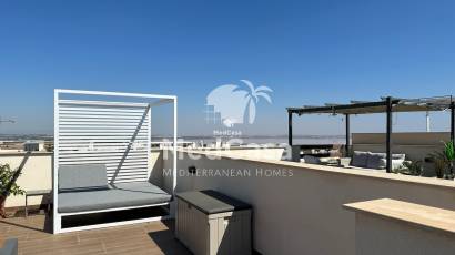 Segunda mano - Ático -
Los Balcones (Torrevieja)