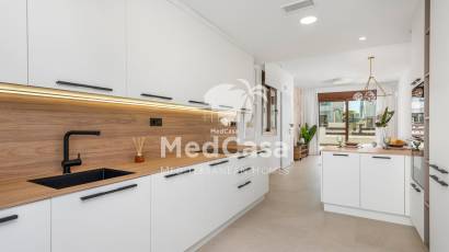 Obra nueva - Apartamento planta baja -
Torrevieja