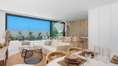 Obra nueva - Villa -
Los Alcázares