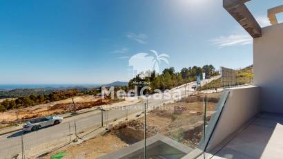 Obra nueva - Villa -
Polop de La Marina