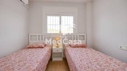 Resale - Apartment -
Orihuela Costa - Campoamor