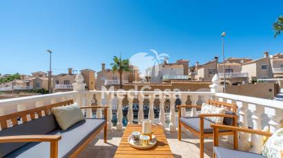 Resale - Townhouse -
Orihuela Costa - Las Filipinas