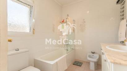 Resale - Villa -
Moraira - Pinar de l'Advocat