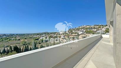 Resale - Villa -
Moraira - Benimeit