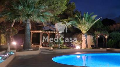 Resale - Villa -
Moraira - Cap Blanc