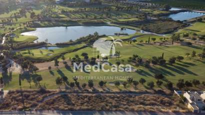 Obra nueva - Villa -
Golf La Finca