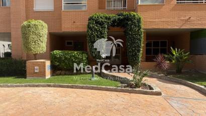 Resale - Apartment -
Villajoyosa