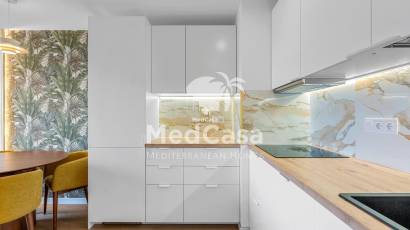 Wiederverkauf - Apartment -
Torrevieja - Punta prima