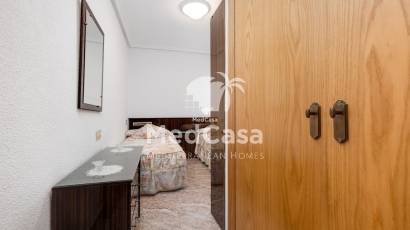 Resale - Apartment -
Guardamar del Segura - CENTRO