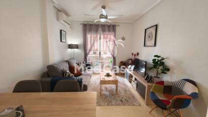 Resale - Apartment -
Algorfa