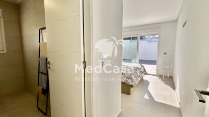 Neubau - Villa -
Benijofar