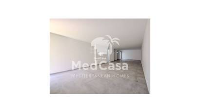 Neubau - Villa -
Golf La Finca