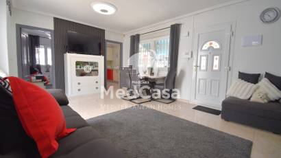 Segunda mano - Villa -
Orihuela Costa - Playa Flamenca