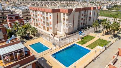 Obra nueva - Apartamento -
Orihuela Costa