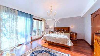 Wiederverkauf - Villa -
Altea
