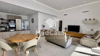 Neubau - Villa -
Benijofar