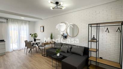 Resale - Townhouse -
Orihuela Costa - La Regia