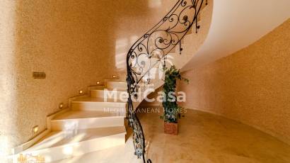 Wiederverkauf - Villa -
Altea