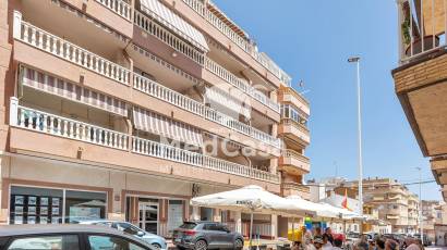 Resale - Apartment -
La Mata - Playa