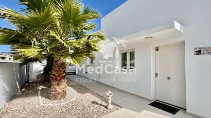 Neubau - Villa -
Benijofar