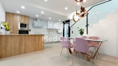 Obra nueva - Villa -
Benijofar