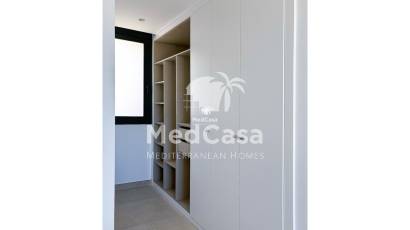 Obra nueva - Villa -
Polop de La Marina