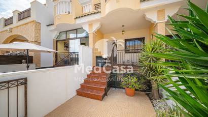 Resale - Townhouse -
Ciudad Quesada - Lo Marabú
