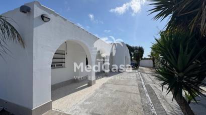 Wiederverkauf - Villa -
La Marina del Pinet - La Marina