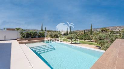 Neubau - Villa -
Golf La Finca