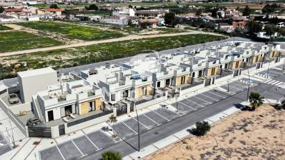 Neubau - Villa -
Roldan