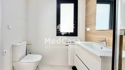 Obra nueva - Apartamento planta baja -
Cox