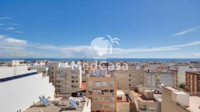 Resale - Apartment -
Guardamar del Segura - CENTRO