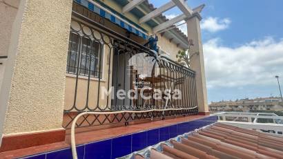 Resale - Townhouse -
Orihuela Costa - Playa Flamenca