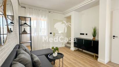 Resale - Townhouse -
Orihuela Costa - La Regia