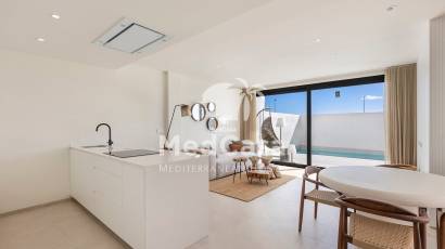 Obra nueva - Villa -
Los Alcázares