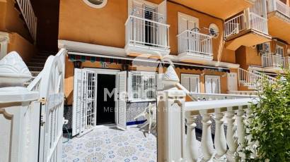 Resale - Townhouse -
Torrevieja - Torrelamata - La Mata