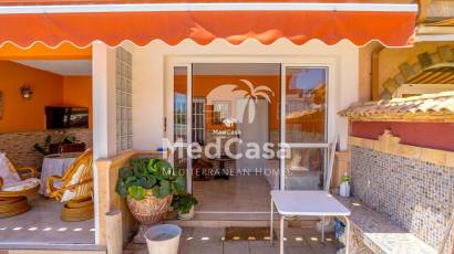 Wiederverkauf - Villa -
Orihuela Costa - Campoamor