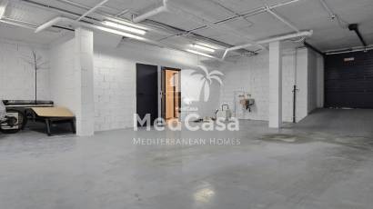 Resale - Semi detached  -
Dolores
