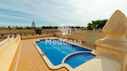 Resale - Villa -
Torrevieja - Los Balcones