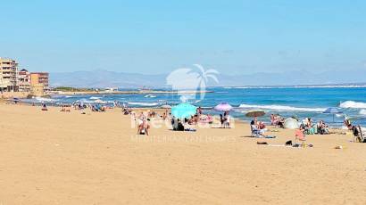 Wiederverkauf - Erdgeschosswohnung -
La Mata