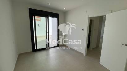 Obra nueva - Villa -
Las Heredades