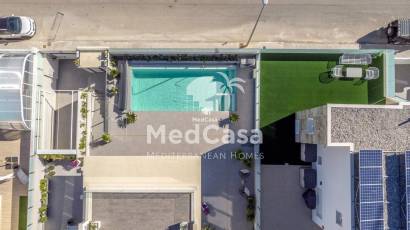 Segunda mano - Villa -
Orihuela Costa - Campoamor
