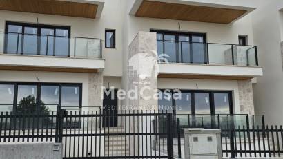 Neubau - Reihenhaus -
Monforte del Cid