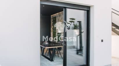 Obra nueva - Villa -
Rojales