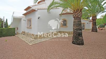 Resale - Villa -
Moraira - Cometa