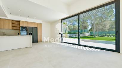 Obra nueva - Villa -
Finestrat
