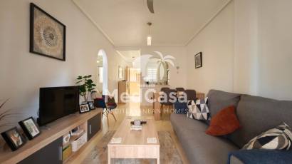 Resale - Apartment -
Algorfa