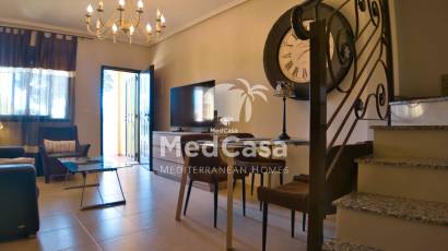 Resale - Townhouse -
Ciudad Quesada - Doña Pepa