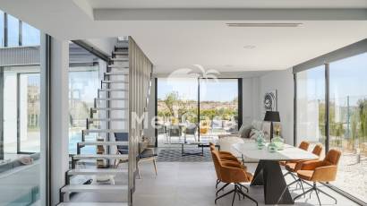 Neubau - Villa -
Golf Altaona